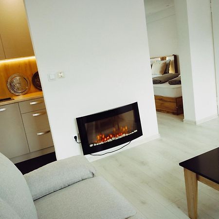 Apartmani Bujrum SJJ Eksteriør bilde